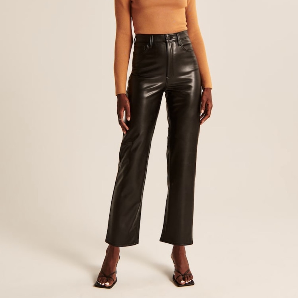Abercrombie faux leather ankle straight ultra high rise 26/2 S
